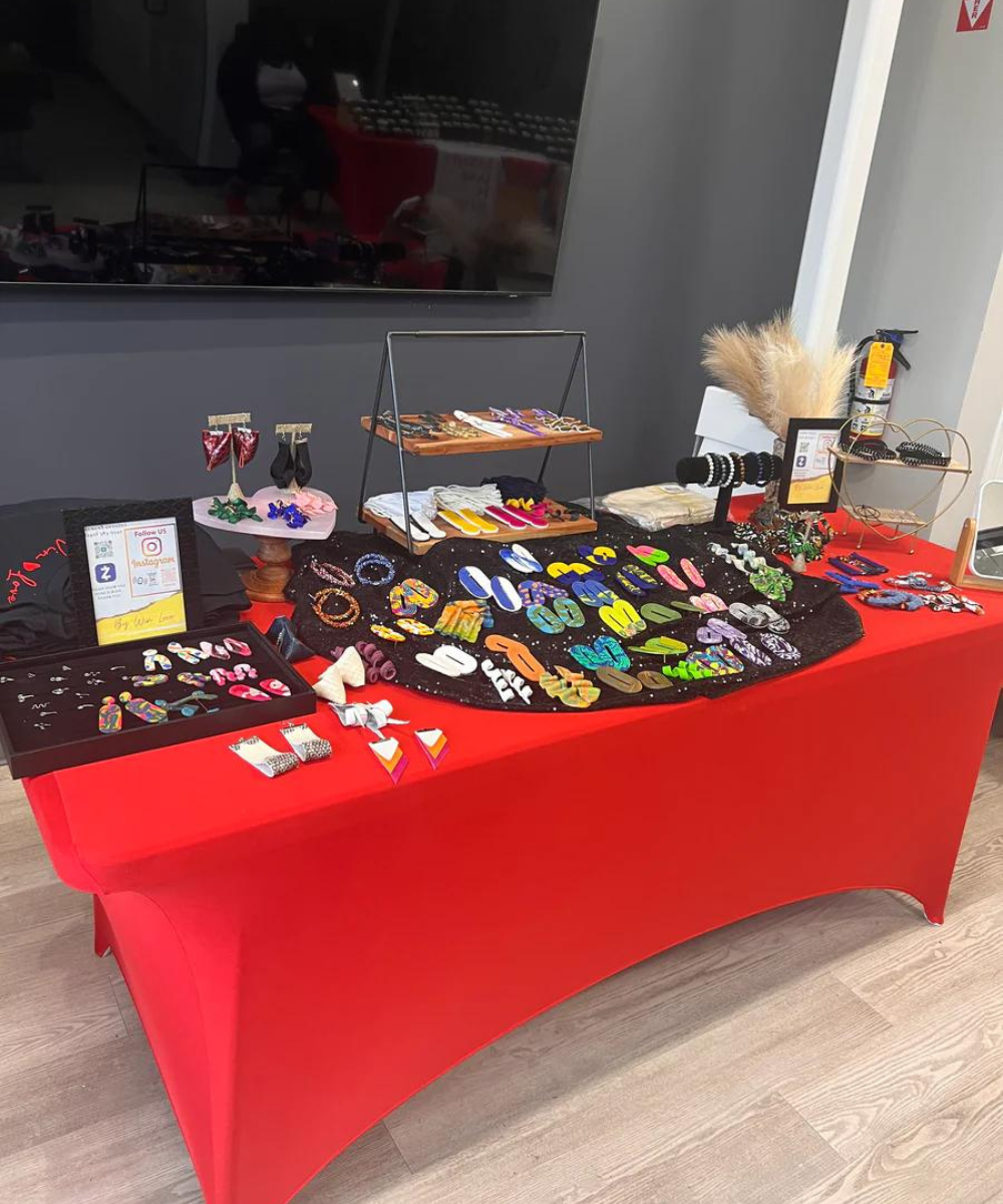 EarVibes- Stepho Swirls